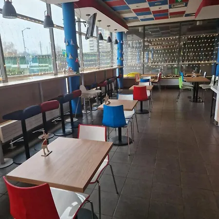 酒店 Ibis Budget Centrum 卡托维兹