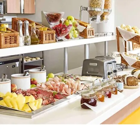 Отель Ibis Budget Centrum
