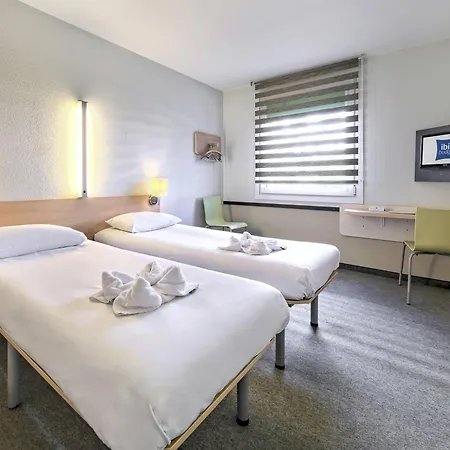 Отель Ibis Budget Centrum *