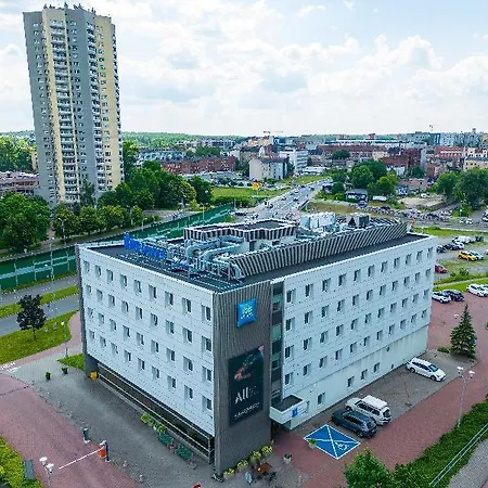 Ibis Budget Centrum Отель *